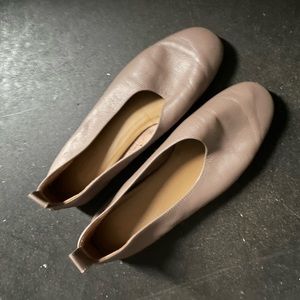 Everlane day glove flats mocha color sz 7